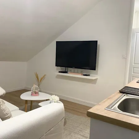 Le Petit Cocon Apartment Tours Exterior photo